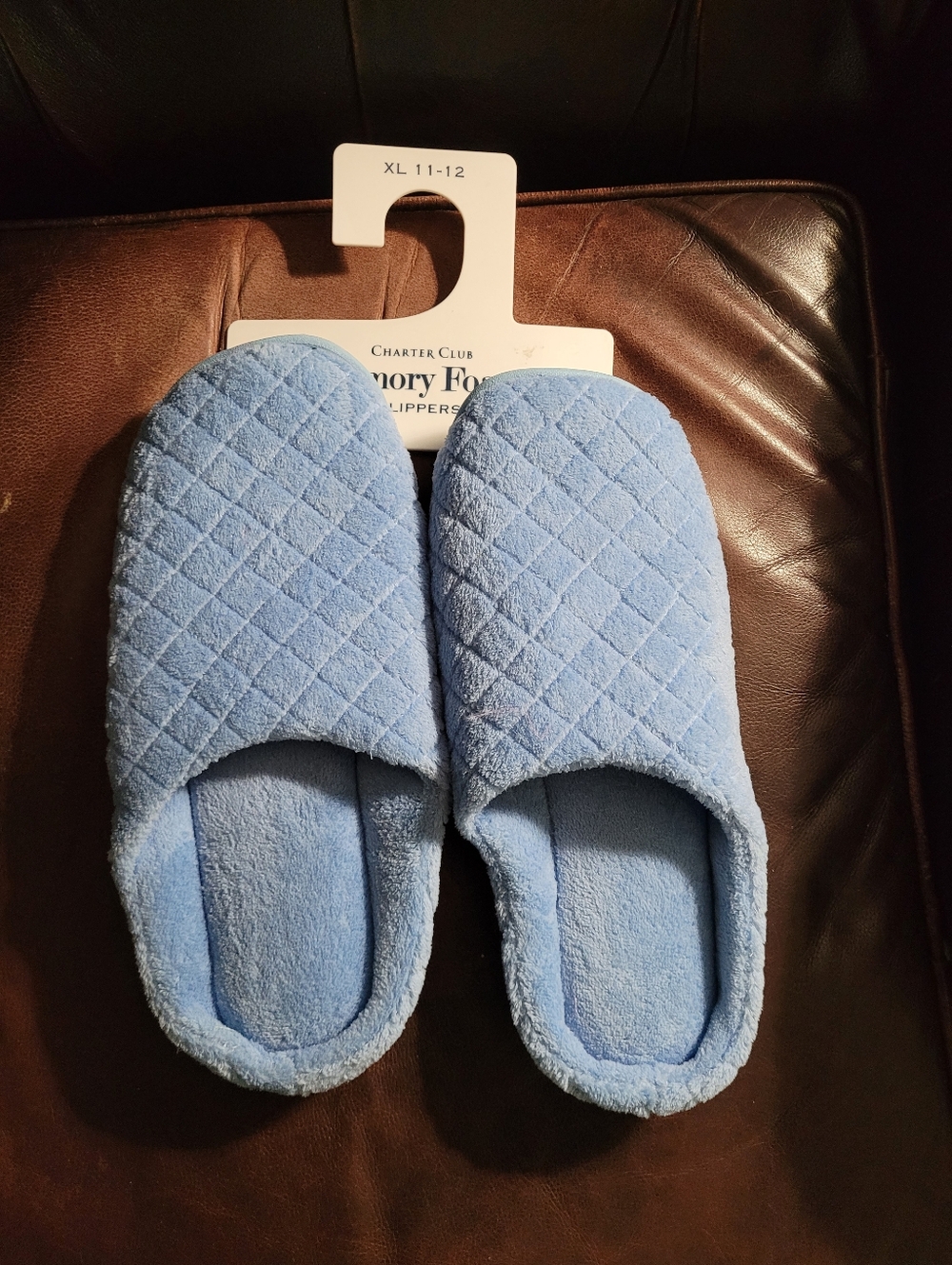 Women's Charter Club Memory Foam Slippers Sz XL (11 - 12)